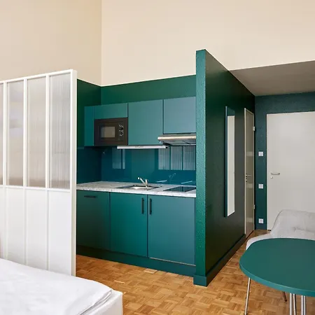 Apartmanhotel Gaesteresidenz Pelikan Viertel 2*