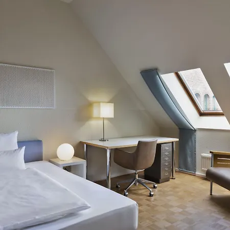 Апарт-отель Gaesteresidenz Pelikan Viertel 2*